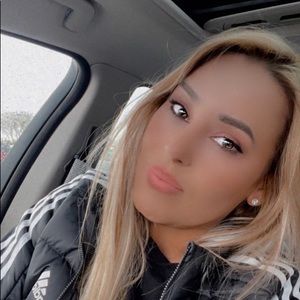 Meet your Posher, Ibadete